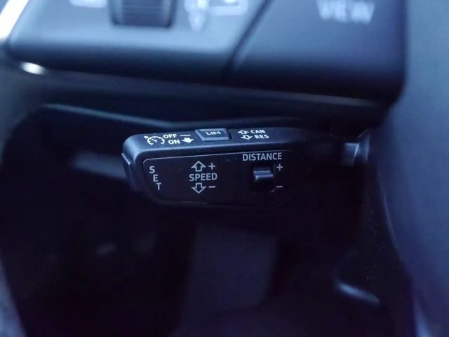 Audi A3 30 TFSI Sedan