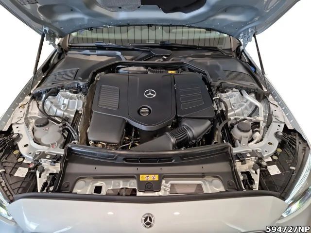 Mercedes-Benz C 180 AVANTGARDE Sedan