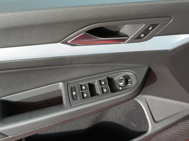 Volkswagen Golf 1.5 TSI