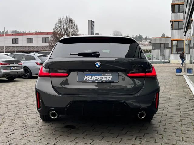 BMW 320 320i M-Sport Touring