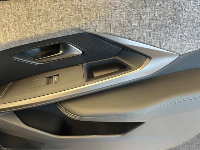 Peugeot E-3008 E-3008 Dual-Elektromotor 325 AWD - Batterie 73 kWh