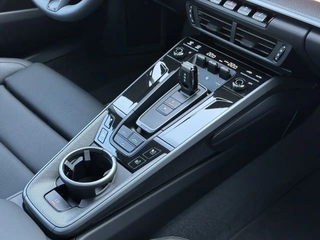 Porsche 992 Cabrio Carrera S