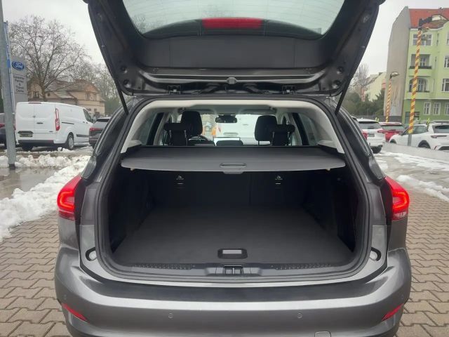 Ford Focus Titanium Wagon