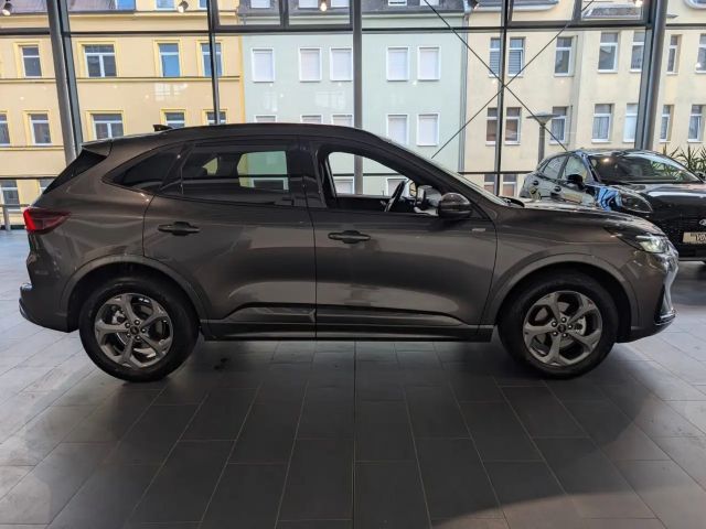Ford Kuga ST Line
