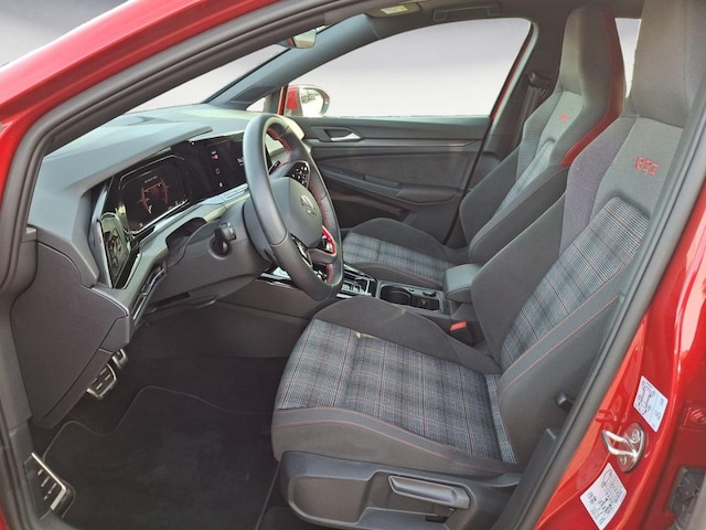 Volkswagen Golf 2.0 TSI DSG GTI