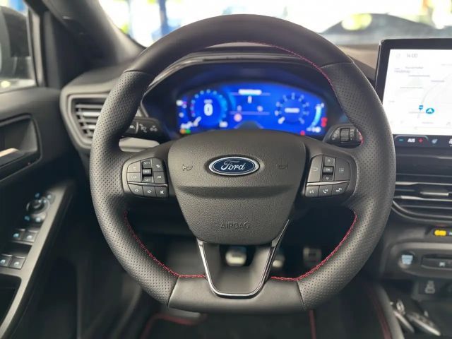 Ford Focus ST Line Wagon