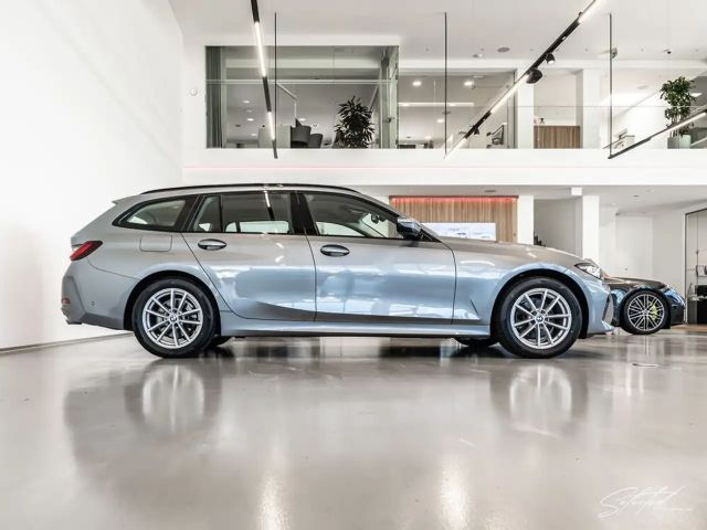 BMW 320 320d Touring xDrive