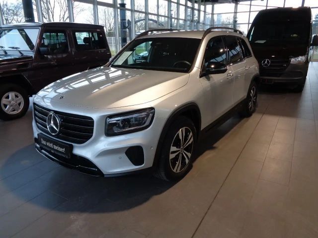 Mercedes-Benz GLB 200 GLB 200 d