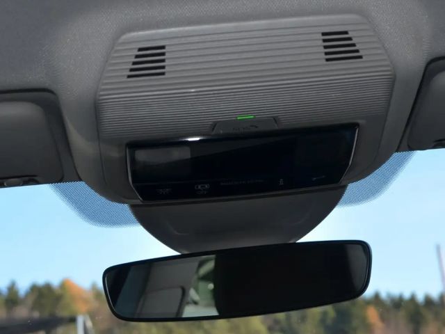 Volkswagen Golf DSG Life Variant