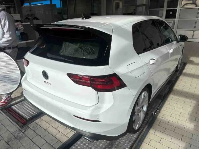 Volkswagen Golf 2.0 TSI DSG GTI Style