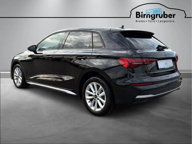 Audi A3 30 TFSI Sedan