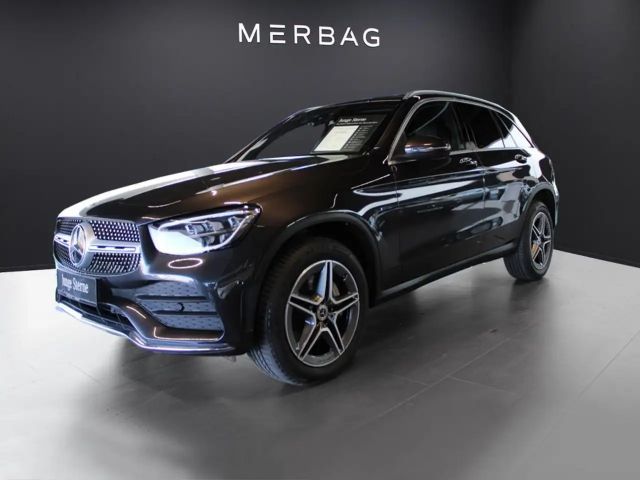 Mercedes-Benz GLC 300 4MATIC AMG Line