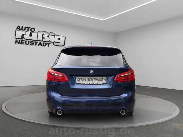 BMW 218 218d Sport Line xDrive