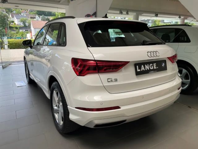 Audi Q3 35 TFSI S-Tronic