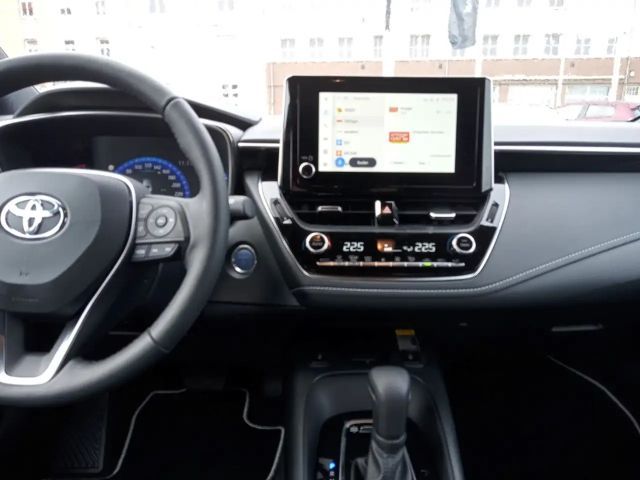 Toyota Corolla Team D