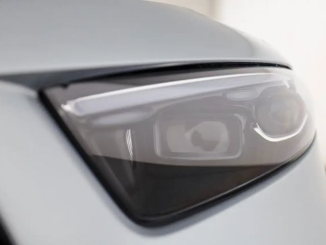 Mercedes-Benz A 200 A 200 d