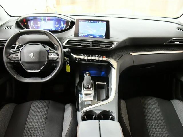 Peugeot 5008 Active Pack BlueHDi EAT8