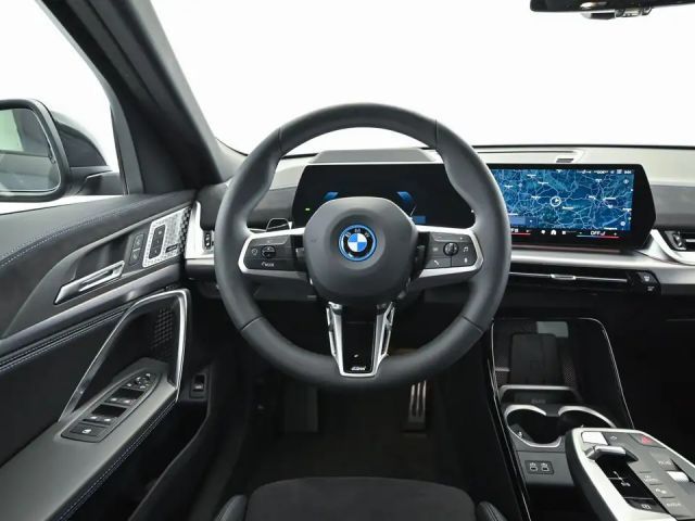 BMW iX2 eDrive20