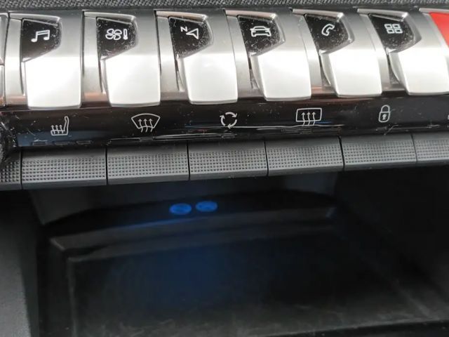 Peugeot 3008 Allure Pack EAT8 Hybrid