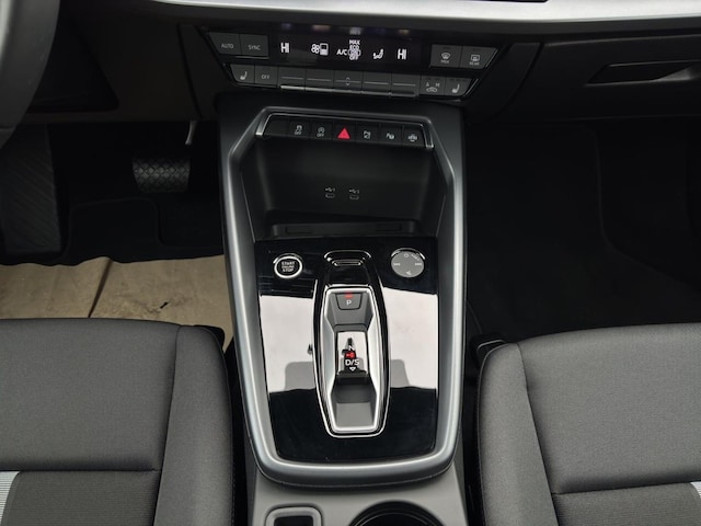 Audi A3 30 TFSI S-Tronic Sportback