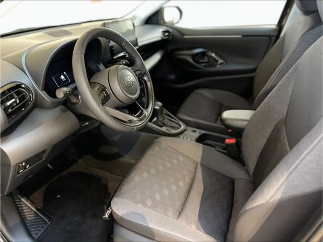 Toyota Yaris Hybride Team D