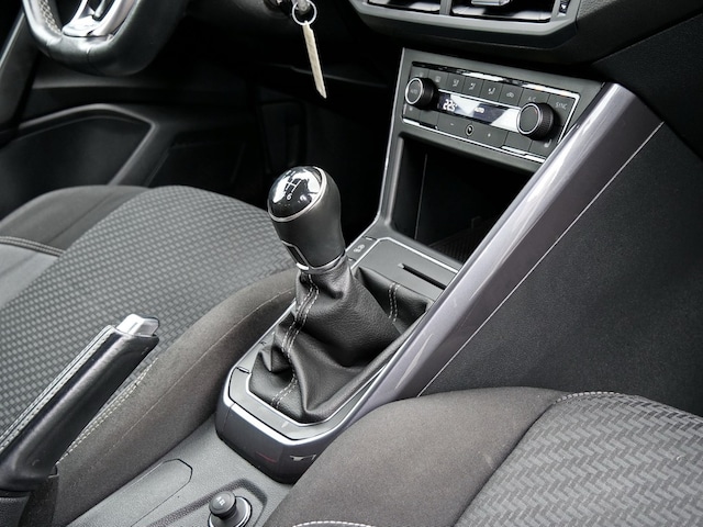 Volkswagen Polo 1.0 TSI Highline R-Line