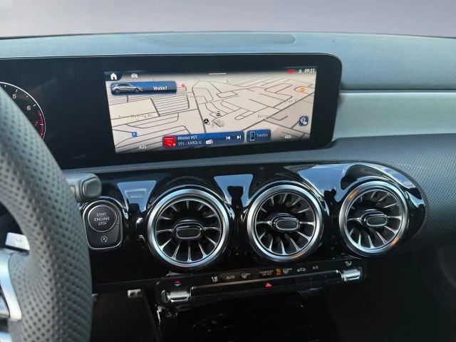 Mercedes-Benz A 200 AMG Line