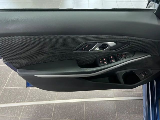 BMW 320 320d Touring xDrive