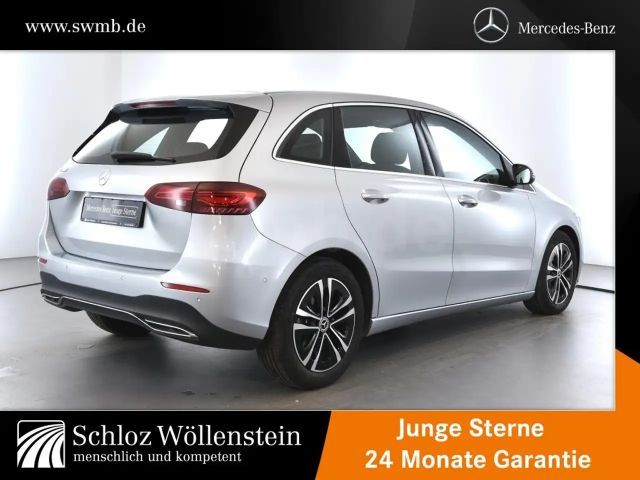 Mercedes-Benz B 180 Progressive