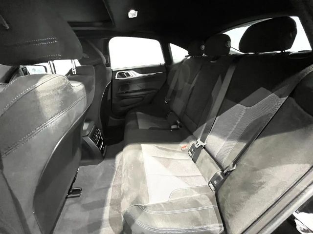 BMW 430 430i Coupé M-Sport xDrive