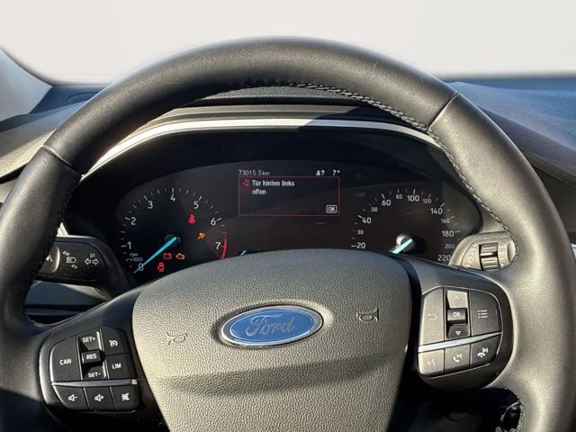 Ford Focus Cool & Connect Wagon