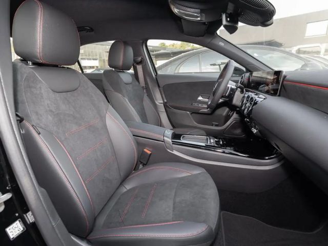Mercedes-Benz A 180 Limousine S-Sitz ParkAss. LED SpurH LM