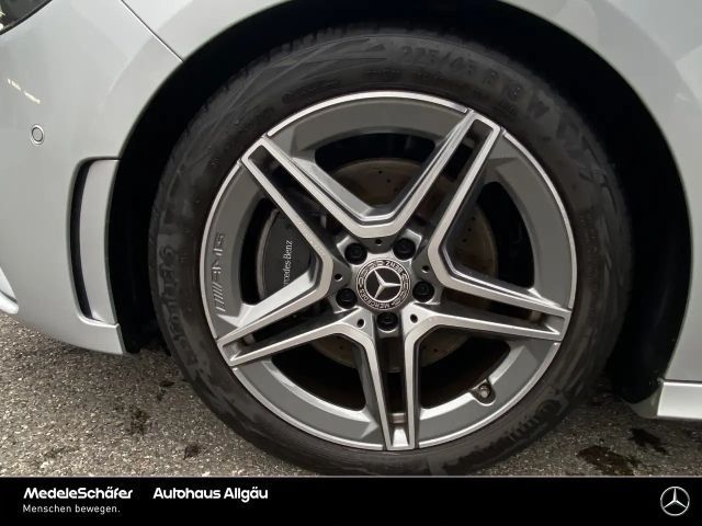 Mercedes-Benz B 220 AMG Line B 220 d Premium