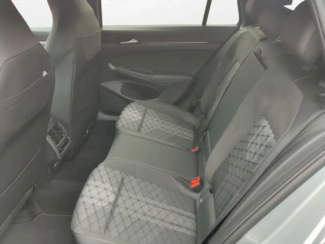 Volkswagen Golf R-Line Variant