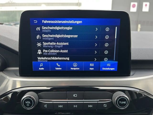 Ford Kuga Plug in Hybrid Titanium X