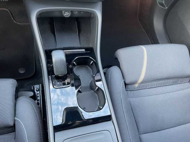 Volvo XC40 Core Recharge