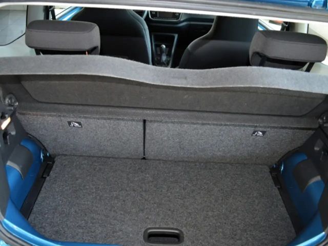 Volkswagen up! Move Move up!