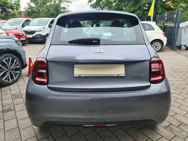 Fiat 500e Base 42kWh KLIMA*CARPLAY*ANDROID-AUTO