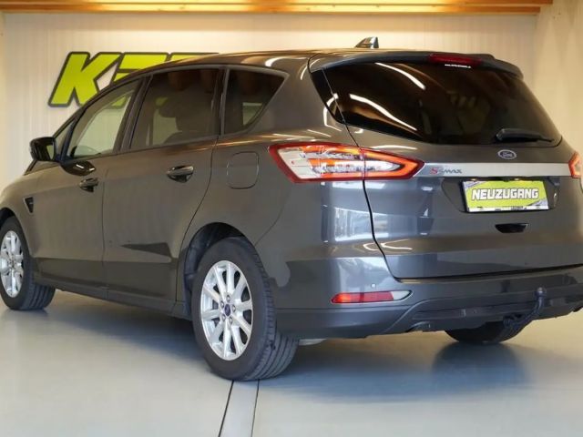 Ford S-Max 2,0 EcoBl. Aut. ''7SITZ*AHK*LED*NAVI*R-KAM''