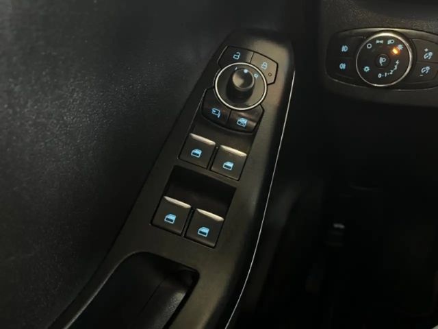 Ford Puma EcoBoost ST Line