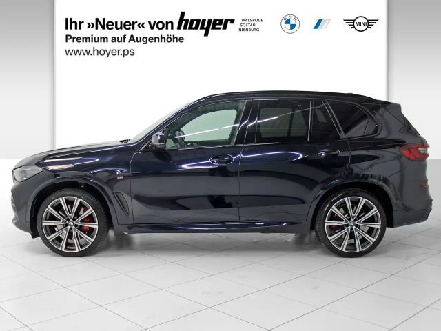 BMW X5 M50i