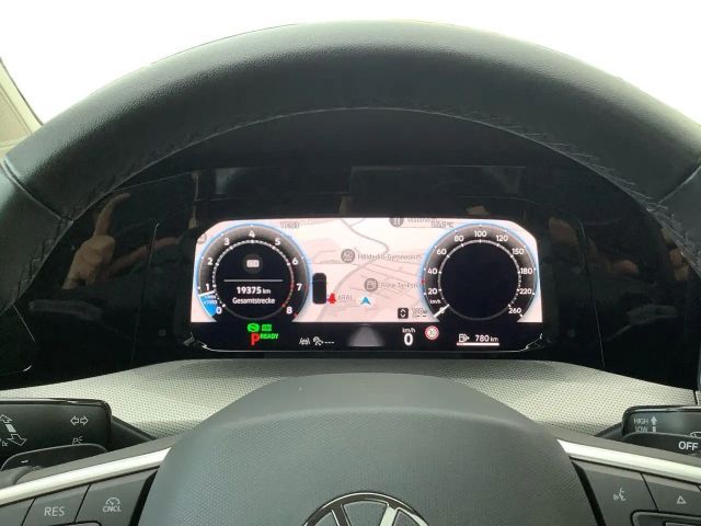 Volkswagen Golf 1.5 eTSI DSG Style Variant