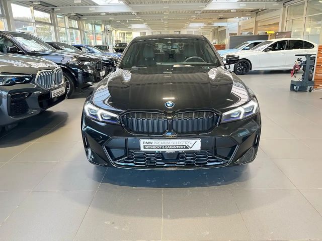 BMW 330 330e M-Sport Sedan