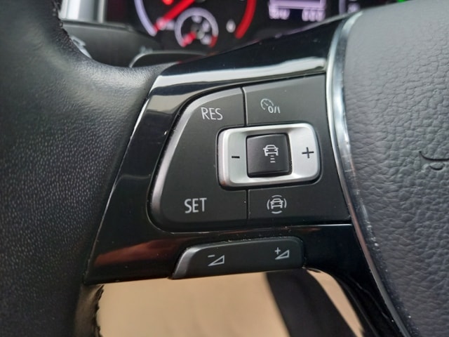 Volkswagen T-Roc NAVI ACC LED PDC