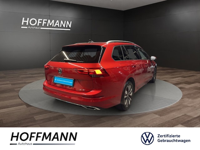 Volkswagen Golf 1.5 eTSI DSG Move Variant