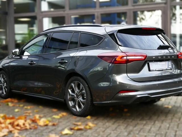Ford Focus ST Line Wagon