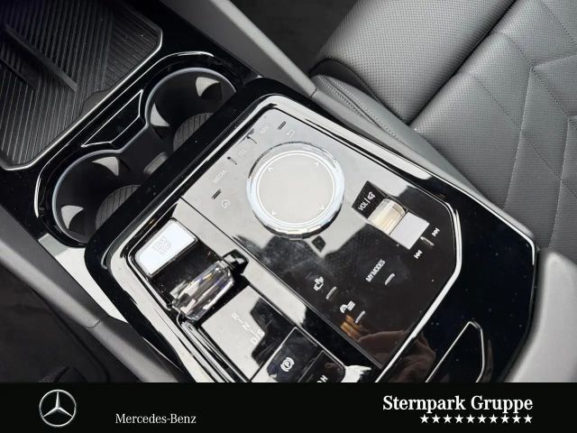 BMW 520 520d M-Sport Sedan