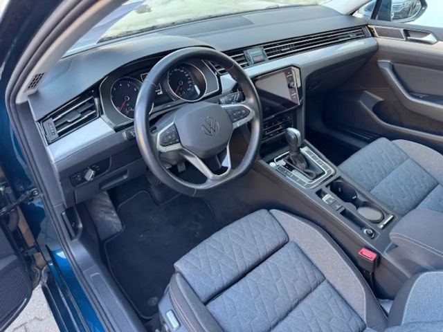 Volkswagen Passat 1.5 TSI Business DSG Variant