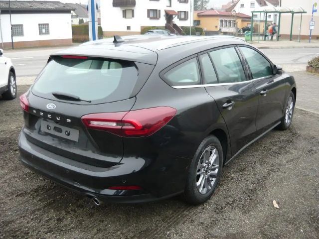 Ford Focus Titanium