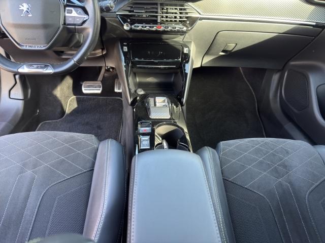 Peugeot 2008 EAT8 GT-Line